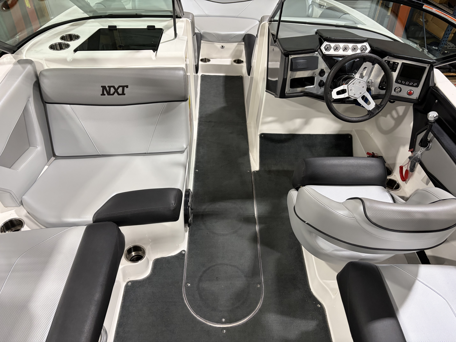 2017 MasterCraft NXT22