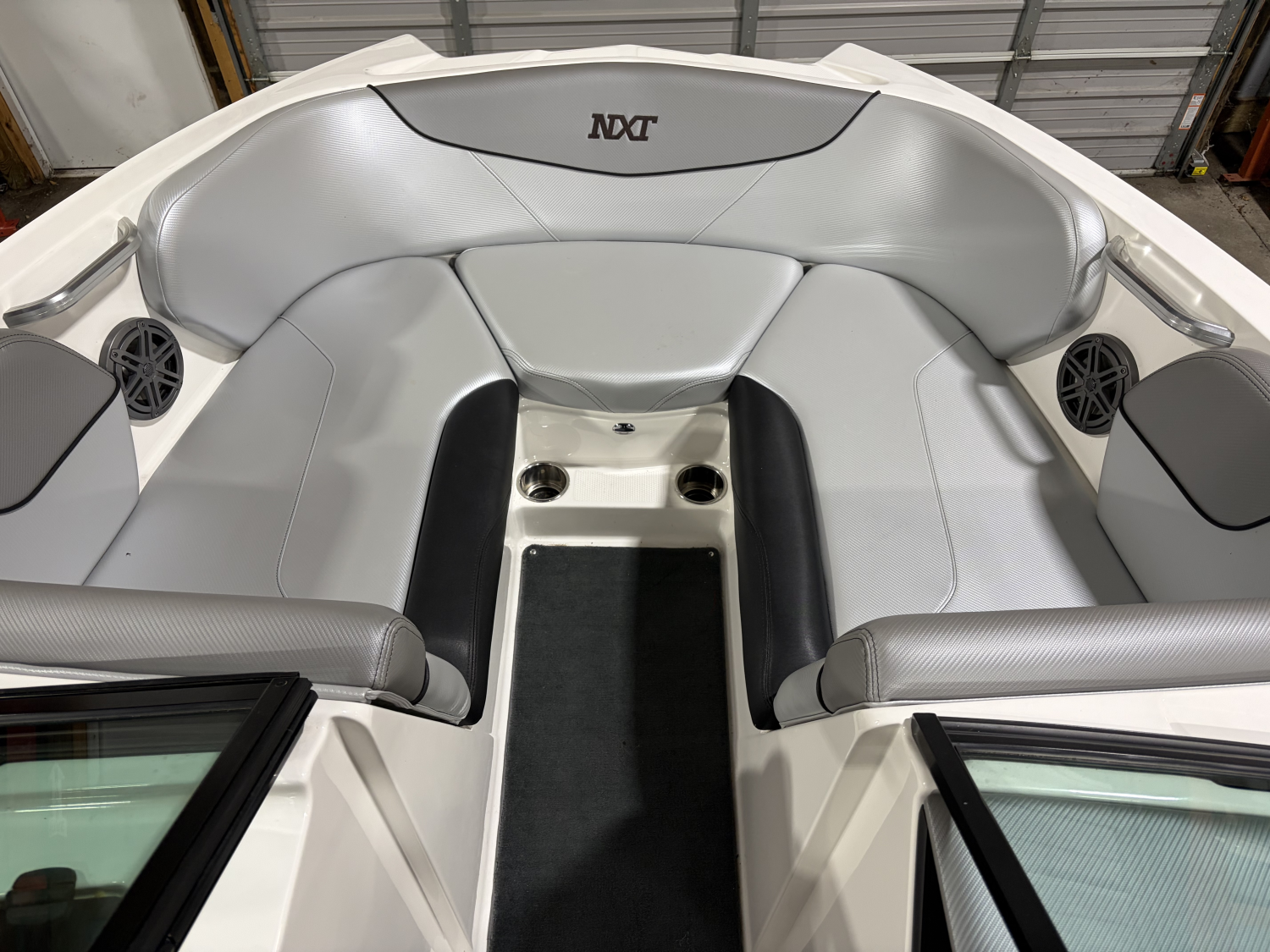 2017 MasterCraft NXT22