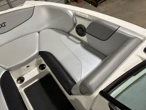 2017-mastercraft-nxt22-147682-image8