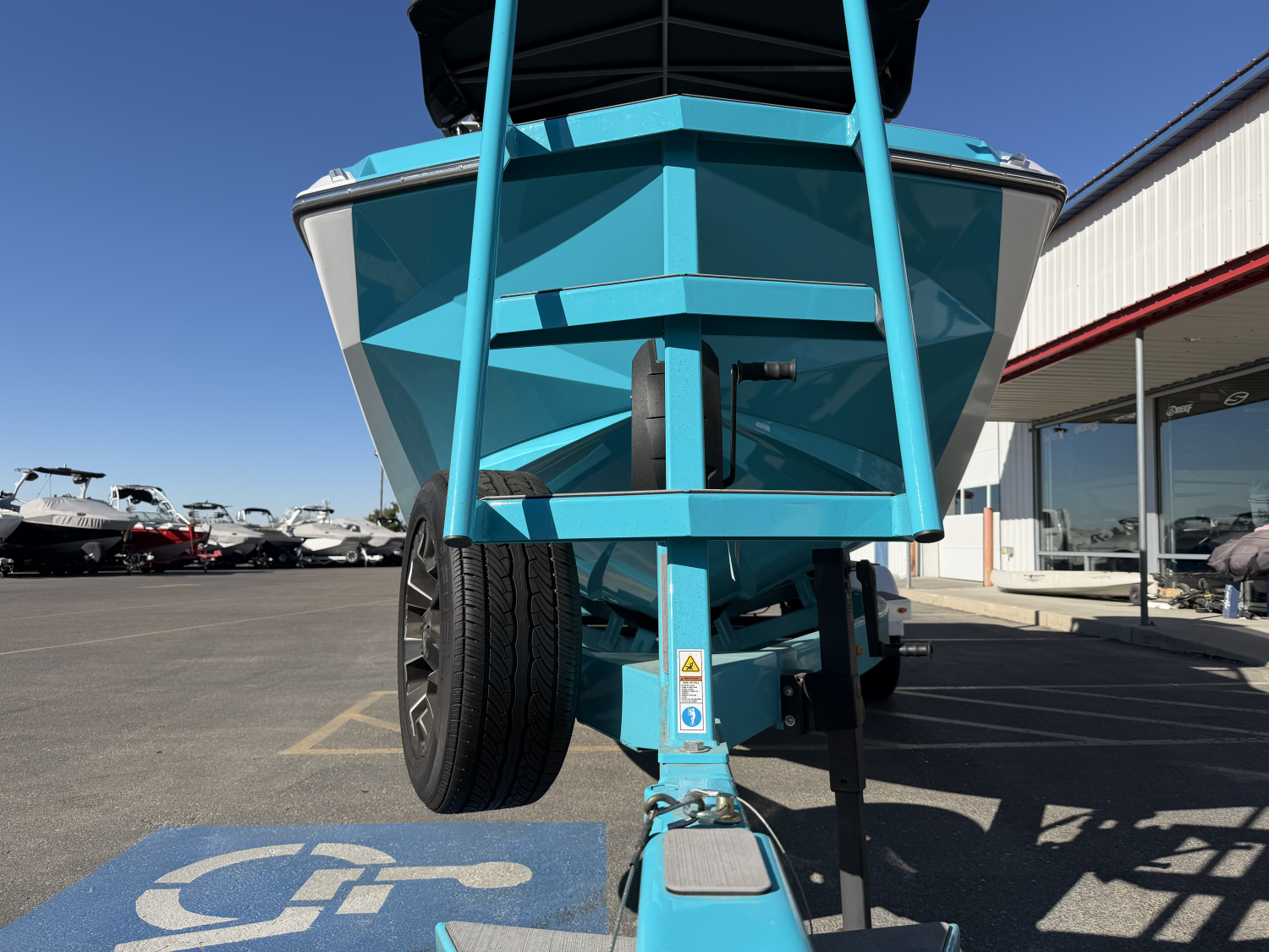 2024 Nautique G23