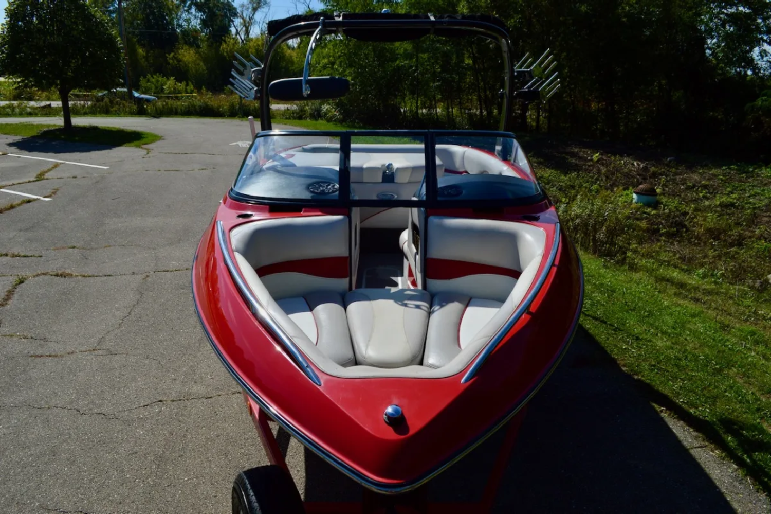 Malibu Sunsetter XTi with Trailer