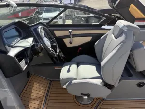 2023-mastercraft-x-star-147708-image14.webp