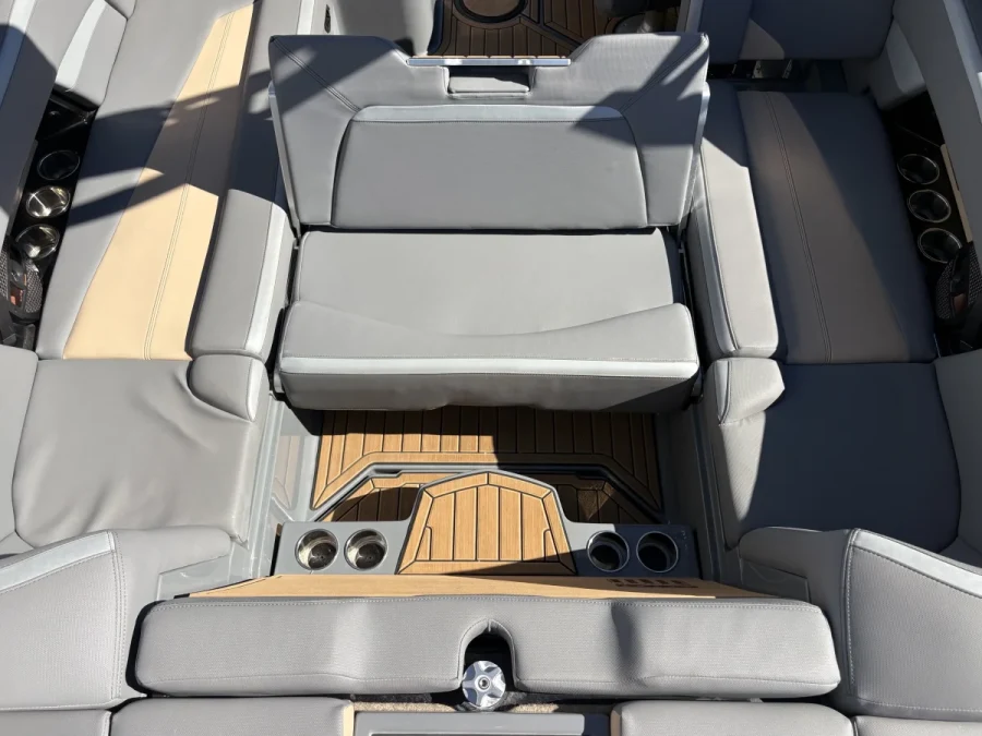 2023-mastercraft-x-star-147708-image17.webp