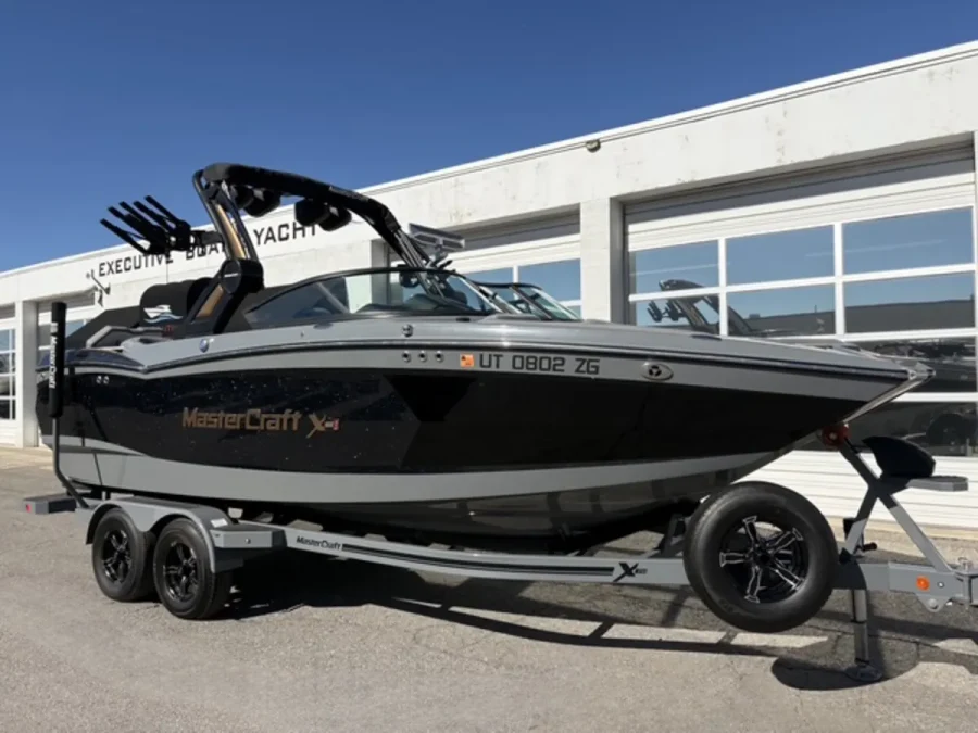 2023-mastercraft-x-star-147708-image2.webp
