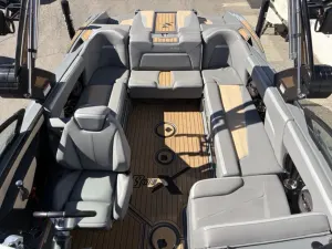 2023-mastercraft-x-star-147708-image7.webp