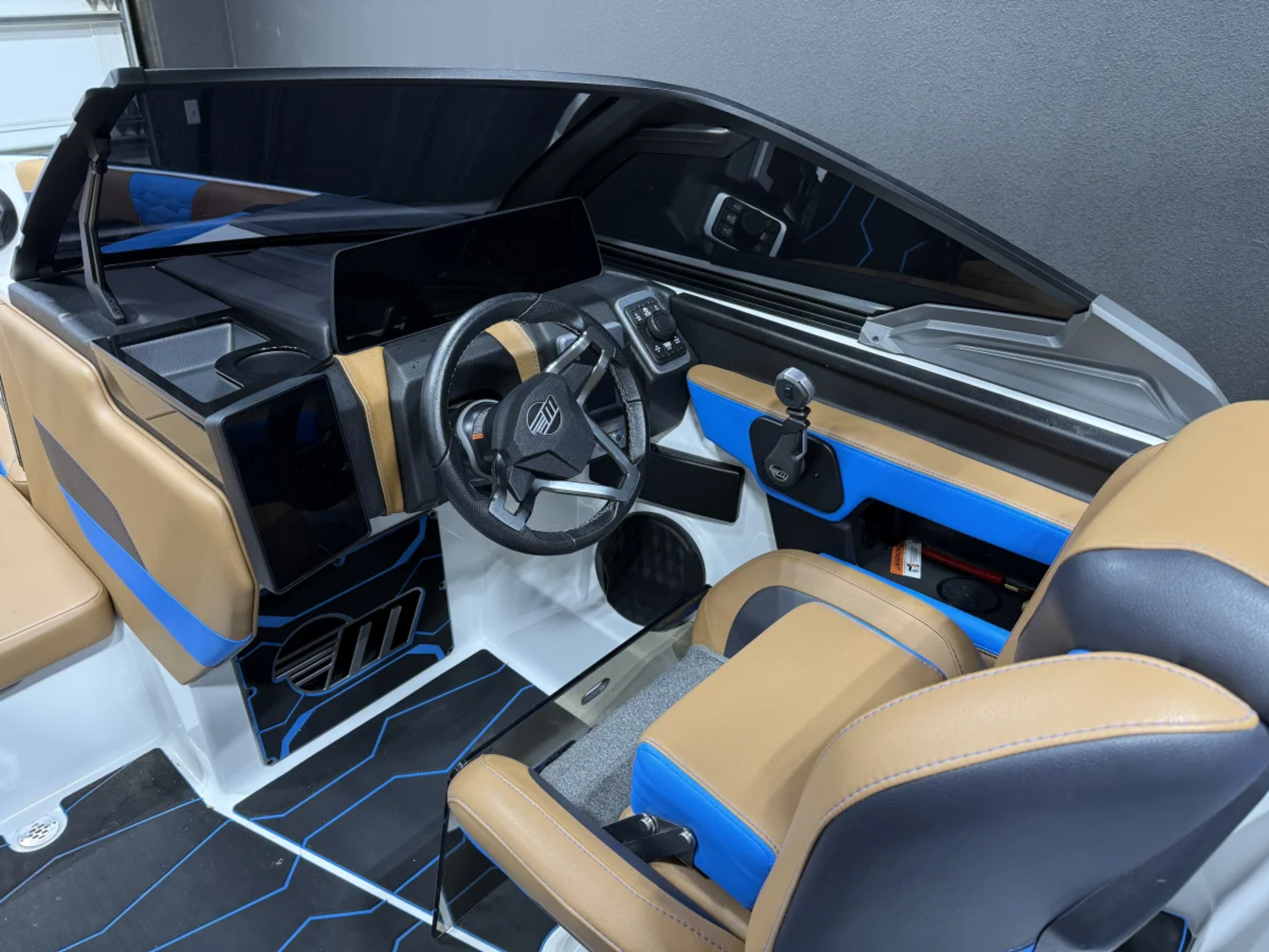 2026 Malibu 24MXZ