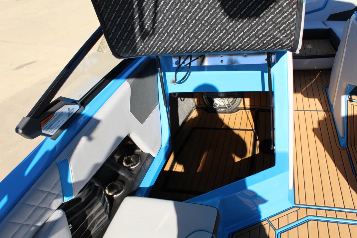 2023 Nautique G23