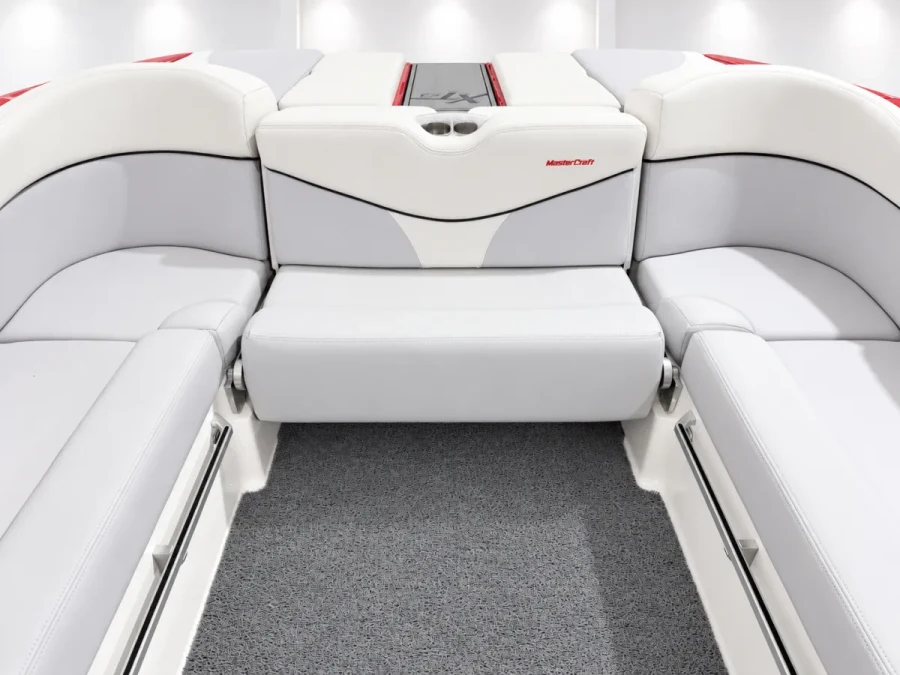 2019-mastercraft-xt23-147735-image11.webp