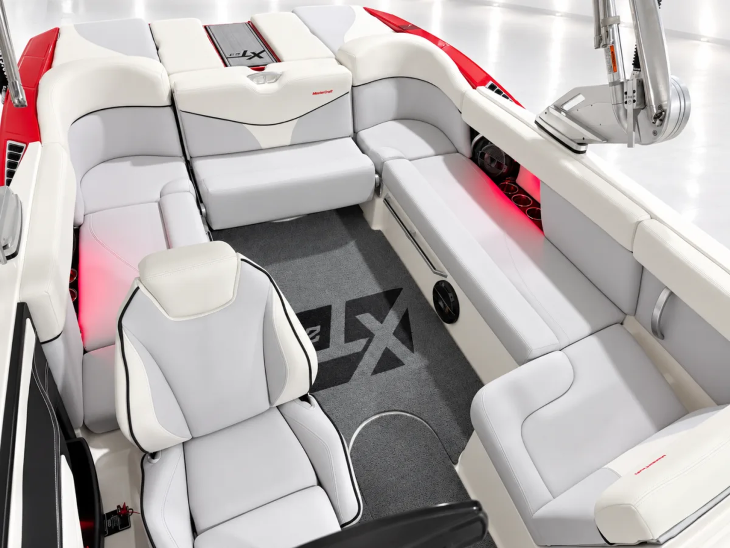 2019 Mastercraft XT23 