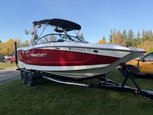 2024-mastercraft-x24-147745-image1.webp