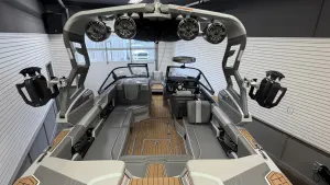2020-nautique-g23-147747-image9.webp