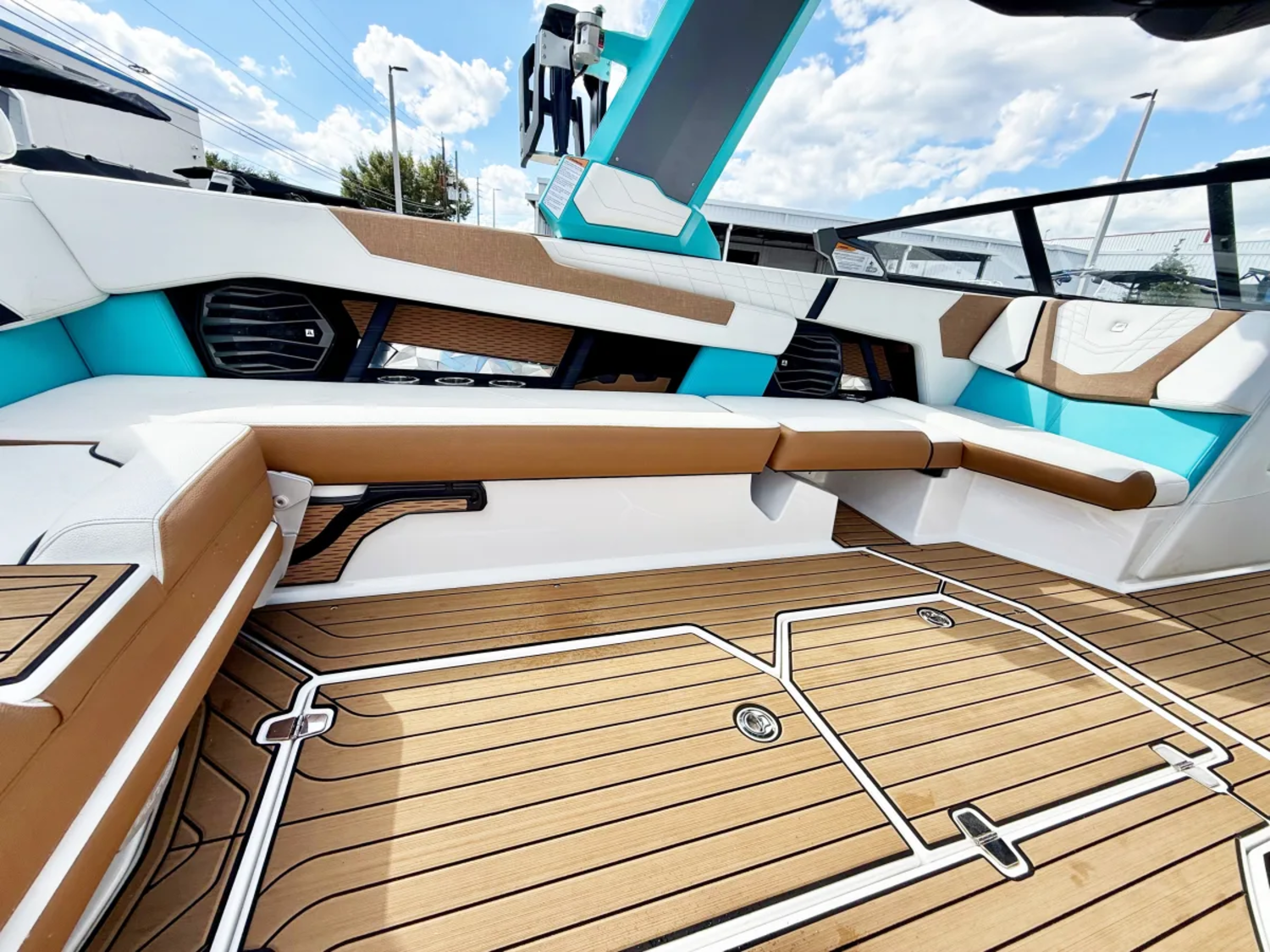 2025 Nautique G25