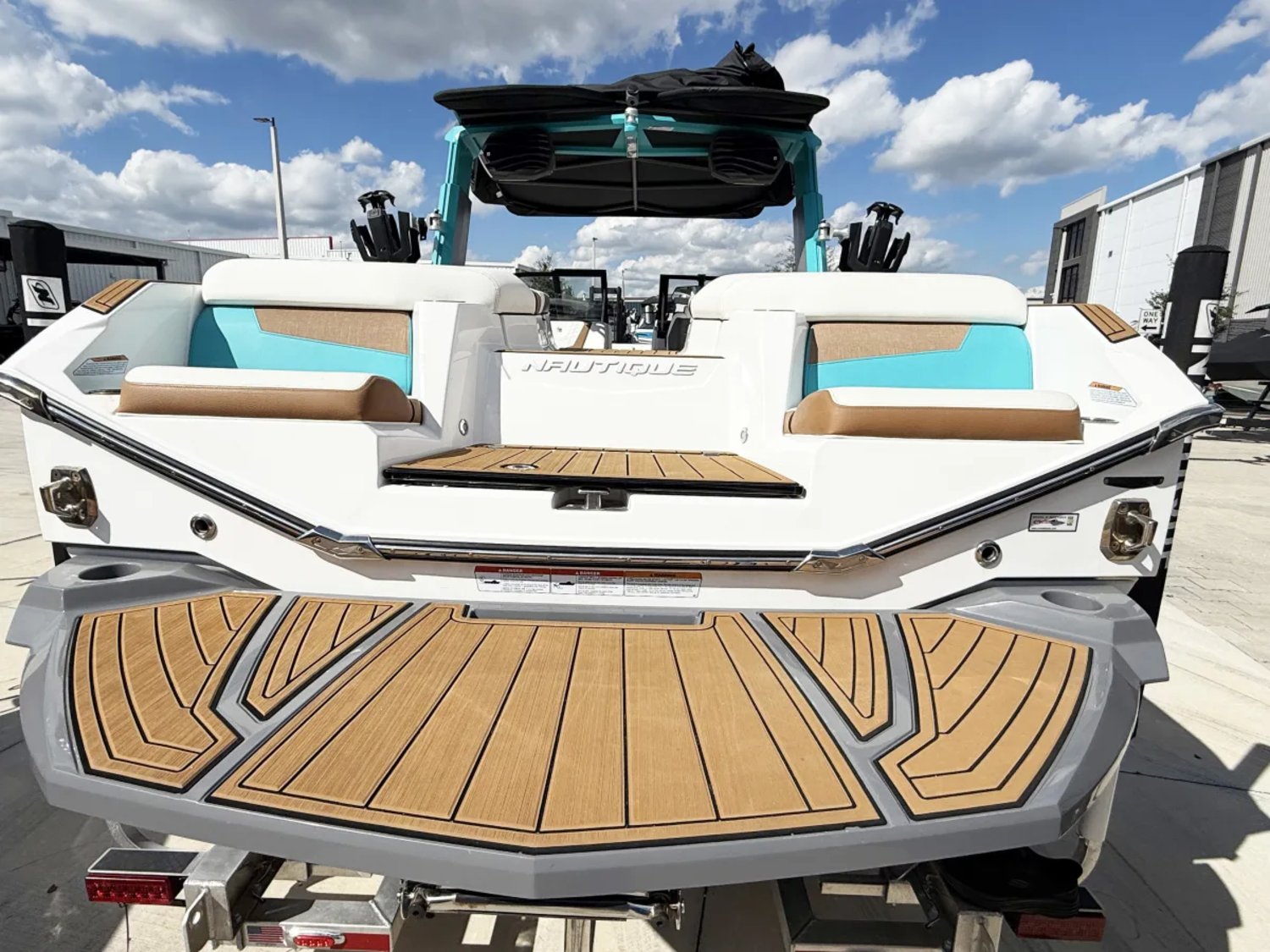 2025 Nautique G25