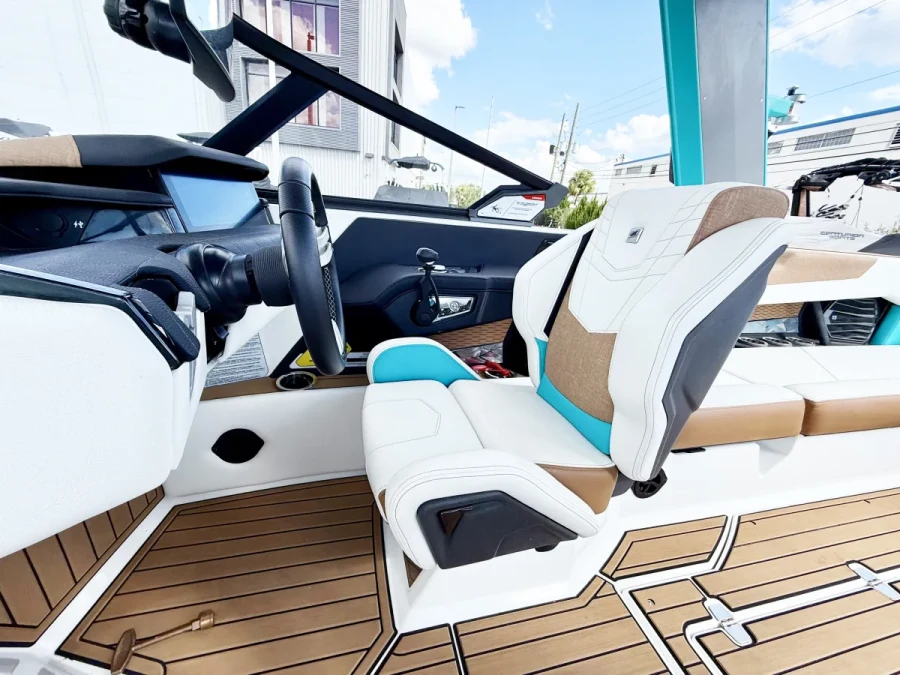 2025-nautique-g25-147749-image9.webp