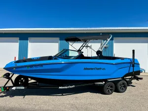 2021-mastercraft-nxt24-147756-image0.webp