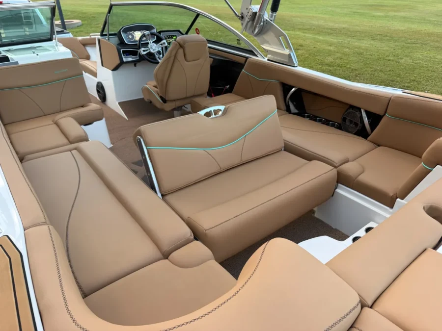 2018-mastercraft-xt25-147759-image17.webp