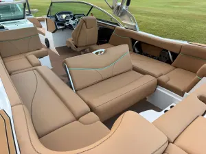 2018-mastercraft-xt25-147759-image17.webp