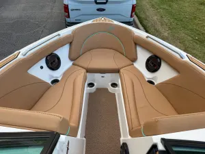 2018-mastercraft-xt25-147759-image5.webp