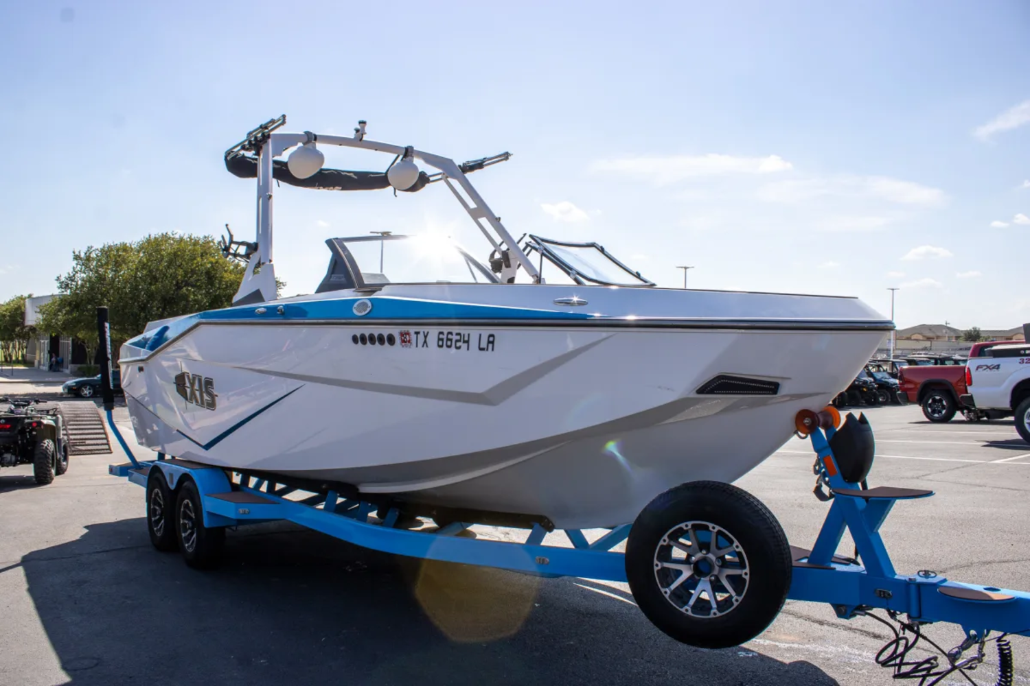 2023 AXIS T250 