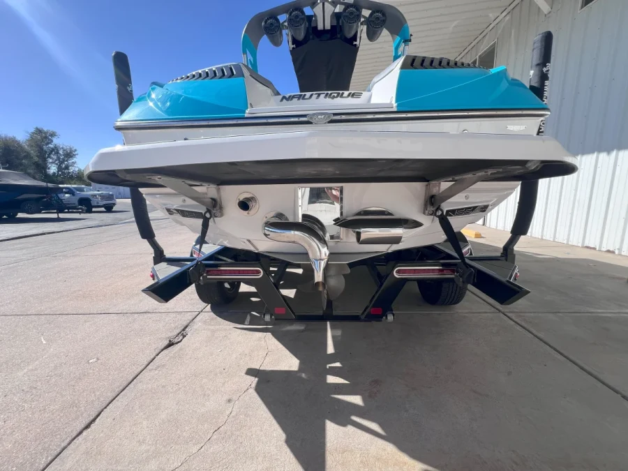 2019-nautique-g23-146986-image4.webp