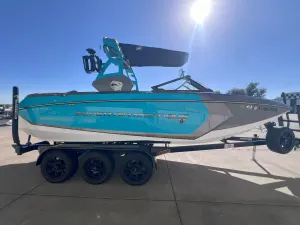 2019-nautique-g23-146986-image6.webp