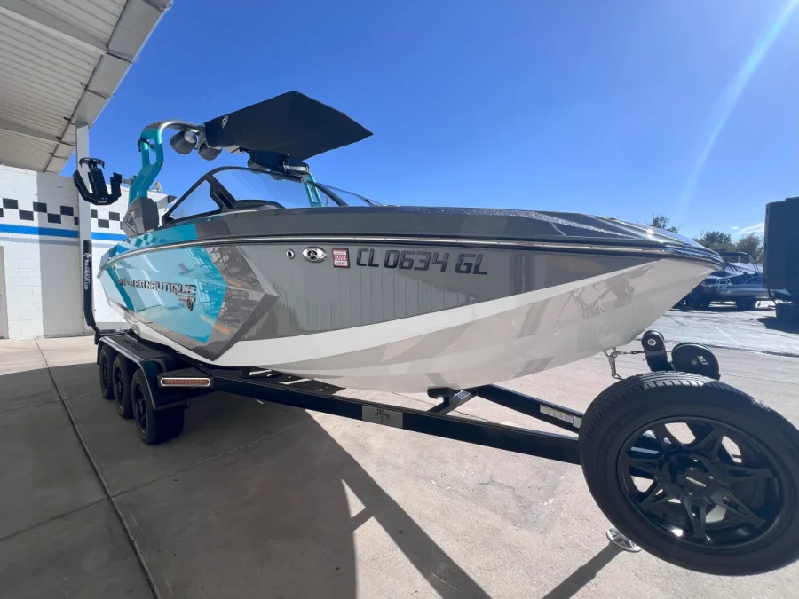 2019-nautique-g23-146986-image7.webp