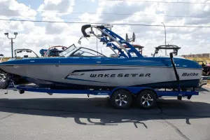 2014-malibu-wakesetter-24-mxz-146987-image0.webp