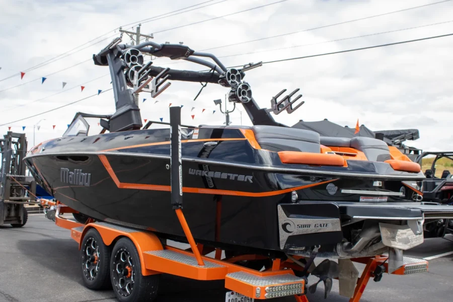 2020-malibu-wakesetter-24-mxz-146988-image7.webp