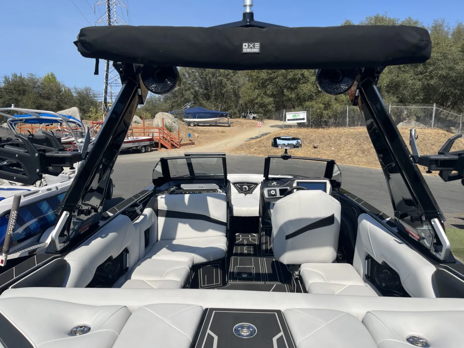 2026 Centurion NV233