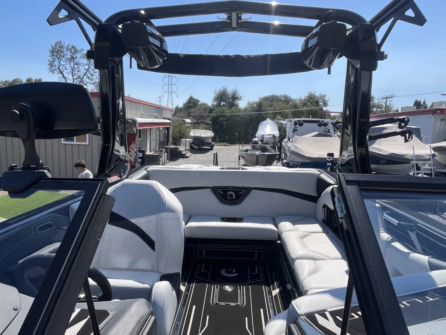 2026 Centurion NV233