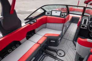 2020-supra-se-146999-image11.webp