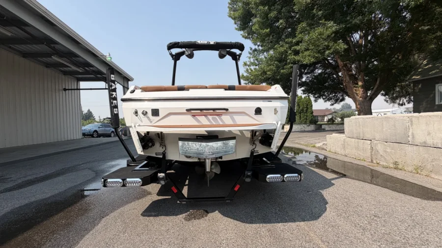 2026-axis-a225-147000-image4.webp