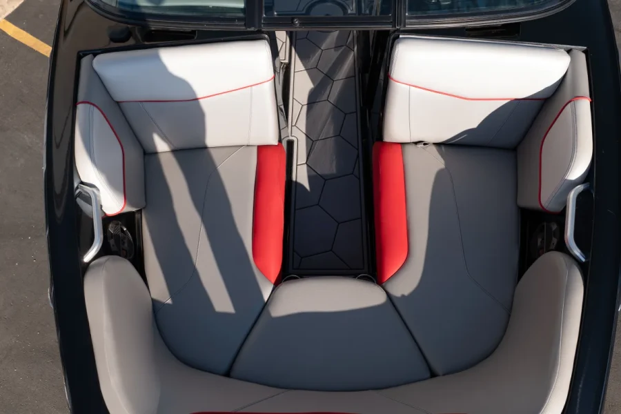 2018-mastercraft-nxt22-147004-image12.webp