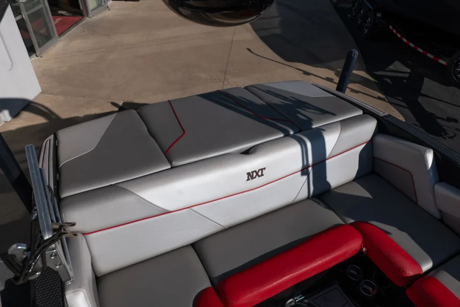 2018-mastercraft-nxt22-147004-image15.webp