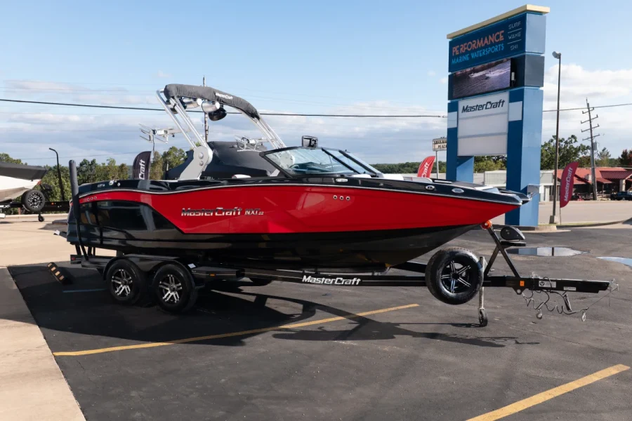 2018-mastercraft-nxt22-147004-image8.webp