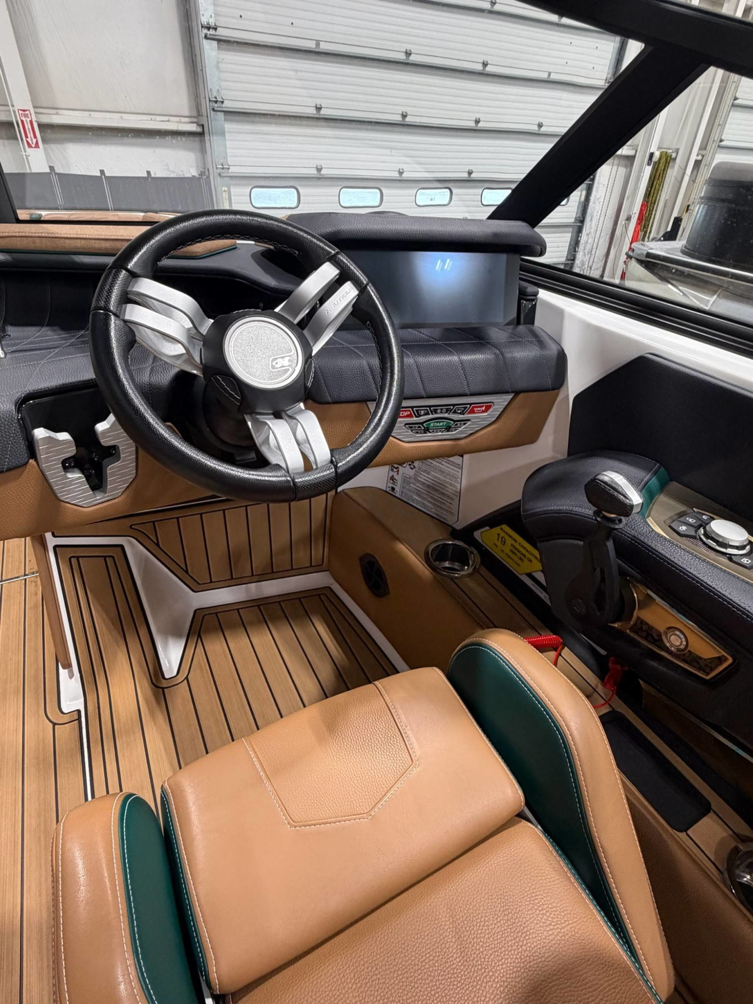 2024 Nautique G25