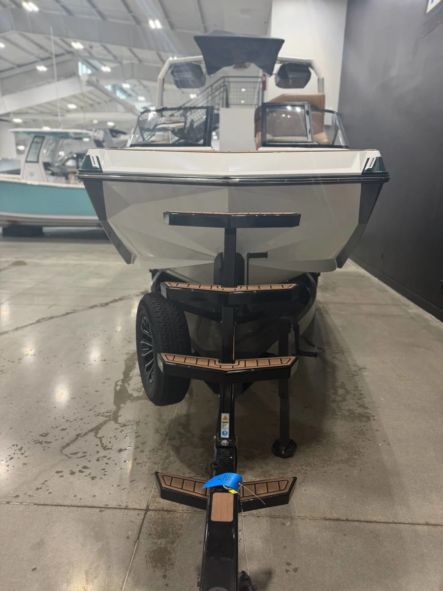 2024-nautique-g25-147769-image3
