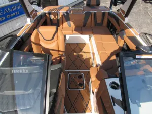2027-malibu-m230-147772-image21