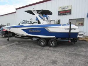2022-malibu-wakesetter-24-mxz-147773-image4