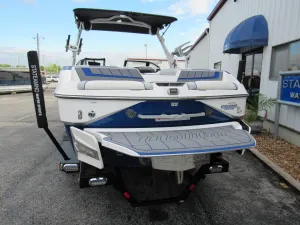 2022-malibu-wakesetter-24-mxz-147773-image6