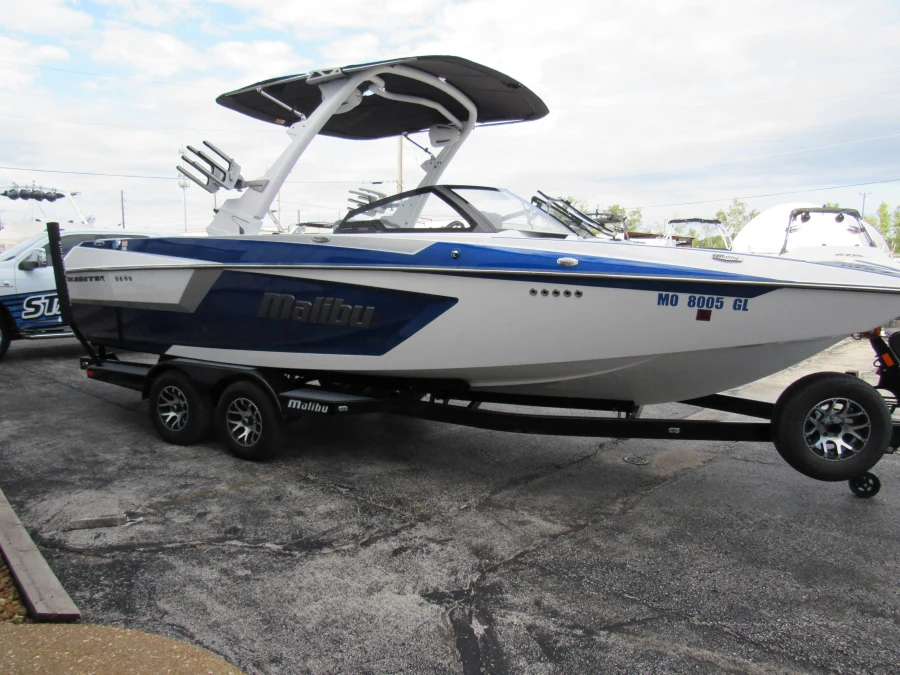 2022-malibu-wakesetter-24-mxz-147773-image8