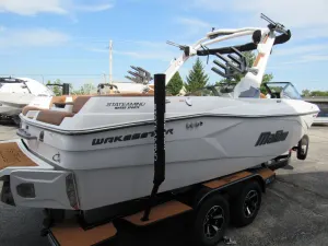 2027-malibu-wakesetter-23-lsv-147774-image6