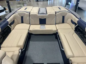 2023-mastercraft-xt24-147786-image6