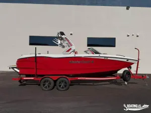 2023-mastercraft-x24-147789-image1