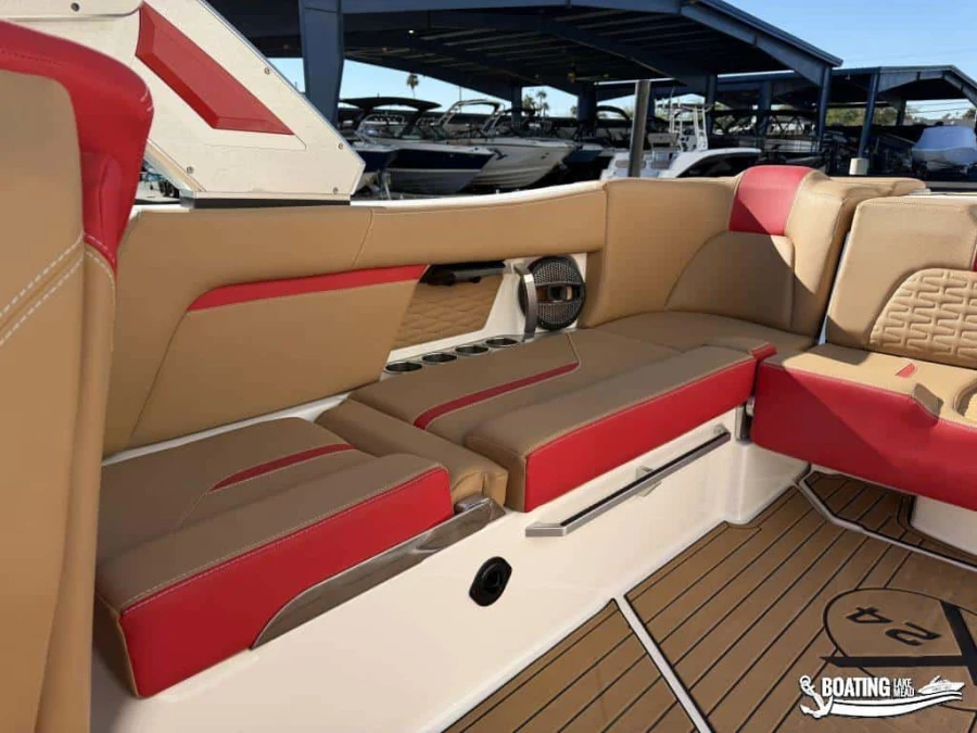 2023-mastercraft-x24-147789-image8