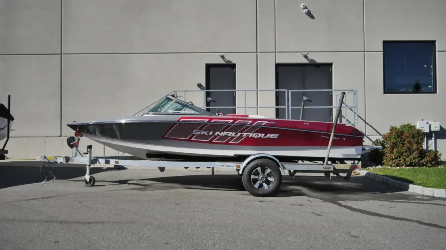 2017-nautique-ski-nautique-200-147805-image4.webp