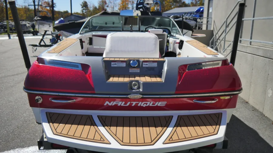 2017-nautique-ski-nautique-200-147805-image8.webp