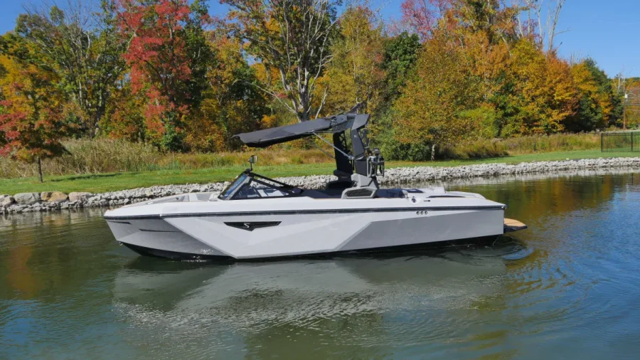 2022-nautique-s23-147806-image1.webp