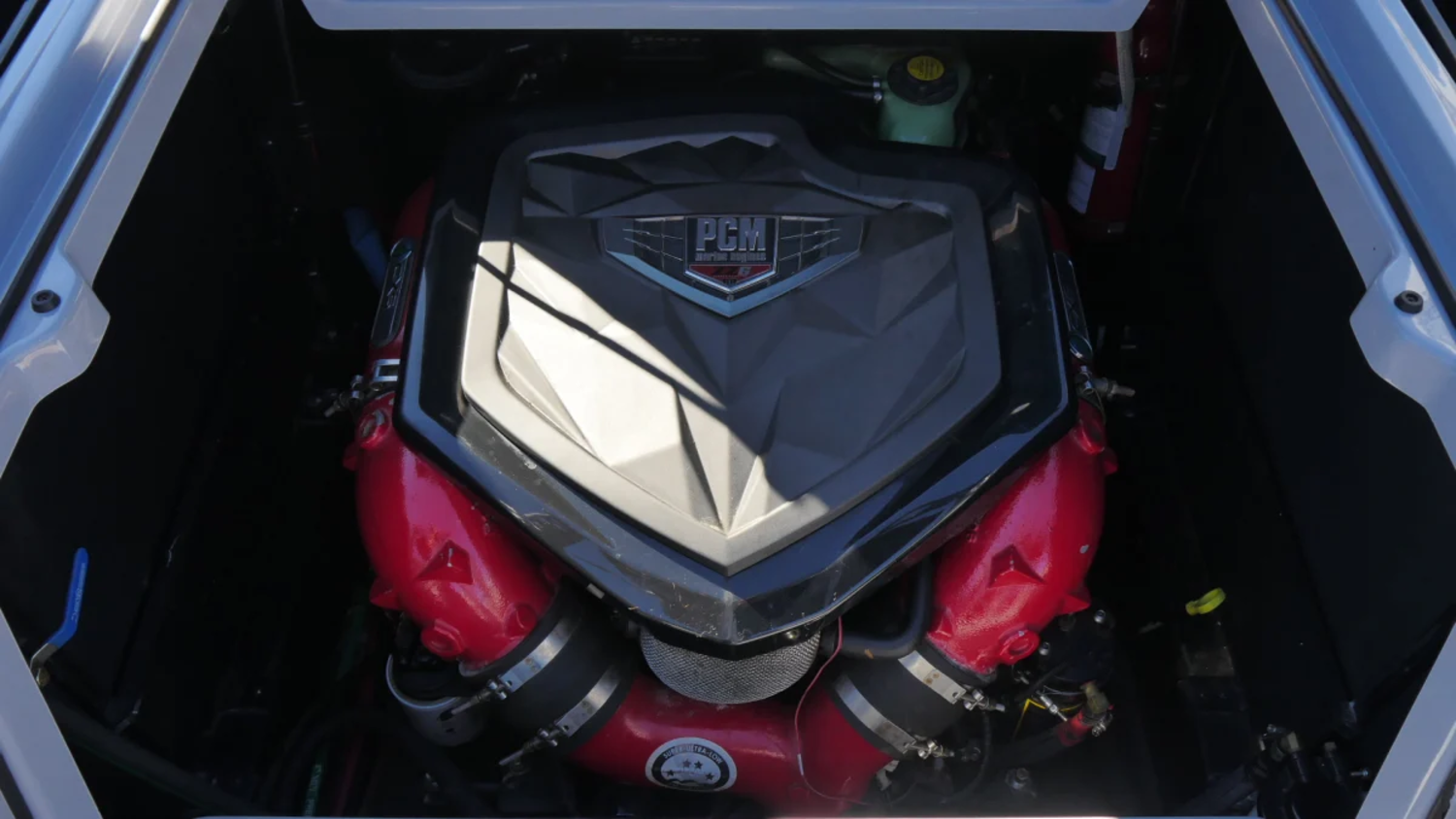2022 Nautique S23 w. 6.2L and Thruster