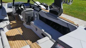 2022-nautique-s23-147806-image7.webp